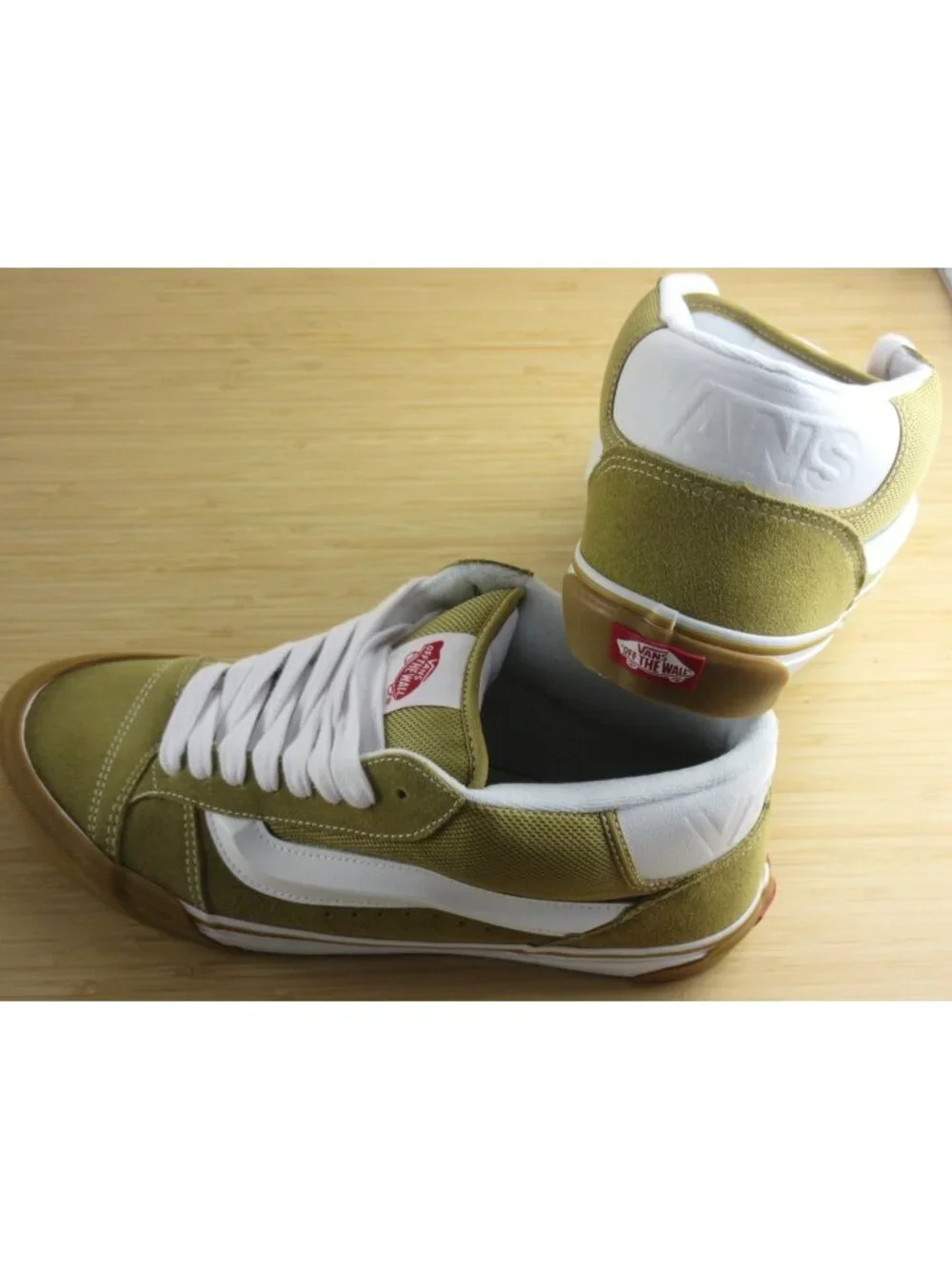 Vans Men's Knu Skool Mid Khaki Gum Bottom White Striped Skate Shoes size 11.5